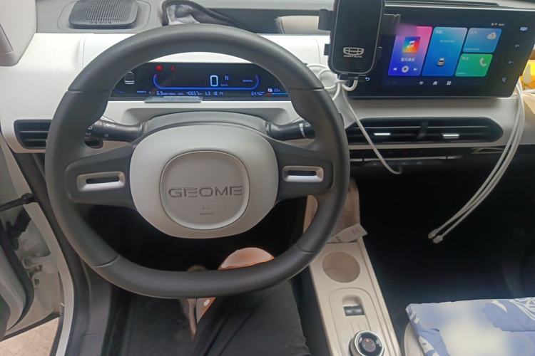 Used Geely Galaxy Panda 2024 200km Panda Rider Steering Wheel