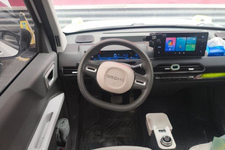Used Geely Galaxy Panda 2024 200km Panda Rider Steering Wheel