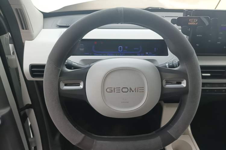 Used Geely Galaxy Panda 2024 200km Panda Rider Steering Wheel