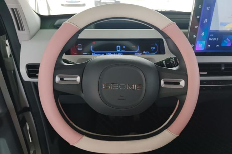 Used Geely Galaxy Panda 2024 Facelifted Panda Mini 200km Dragon Edition Steering Wheel