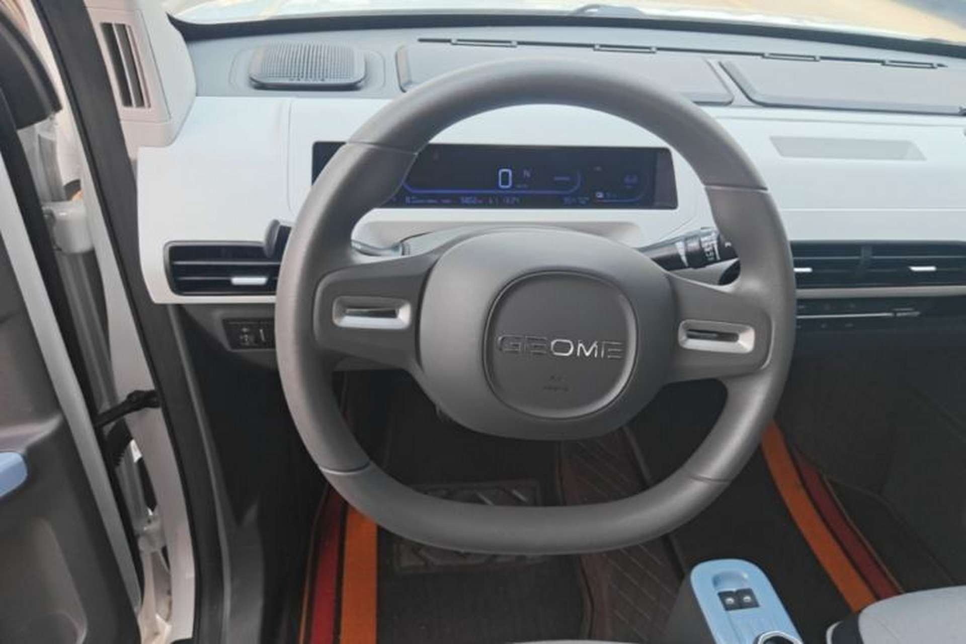 Used Geely Galaxy Panda 2024 Panda Mini 200km Dragon Edition Steering Wheel