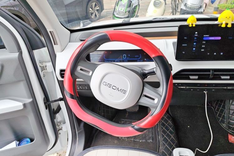 Used Geely Galaxy Panda 2024 200km Panda Kart Steering Wheel
