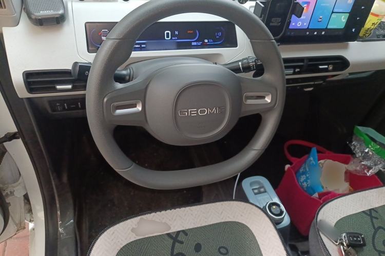 Used Geely Galaxy Panda 2024 Panda Mini 200km Endurance Bear Steering Wheel