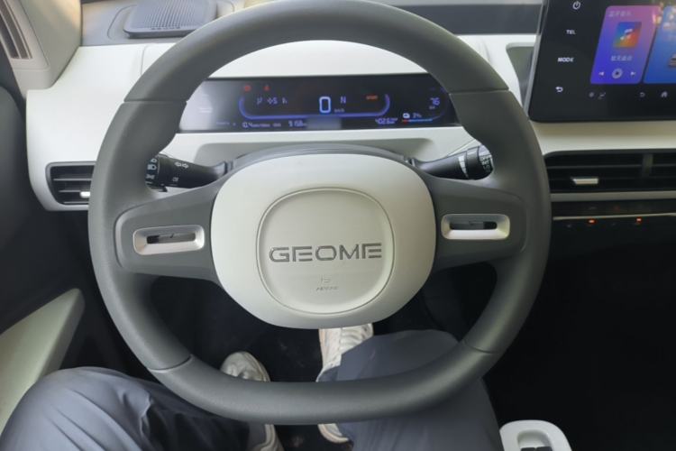 Used Geely Galaxy Panda 2024 200km Panda Kart Steering Wheel