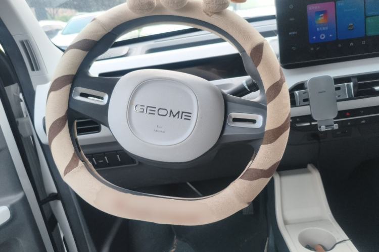 Used Geely Galaxy Panda 2024 200km Panda Rider Steering Wheel