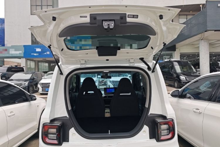 Used Geely Galaxy Panda 2024 Panda Mini 200km Endurance Bear Trunk