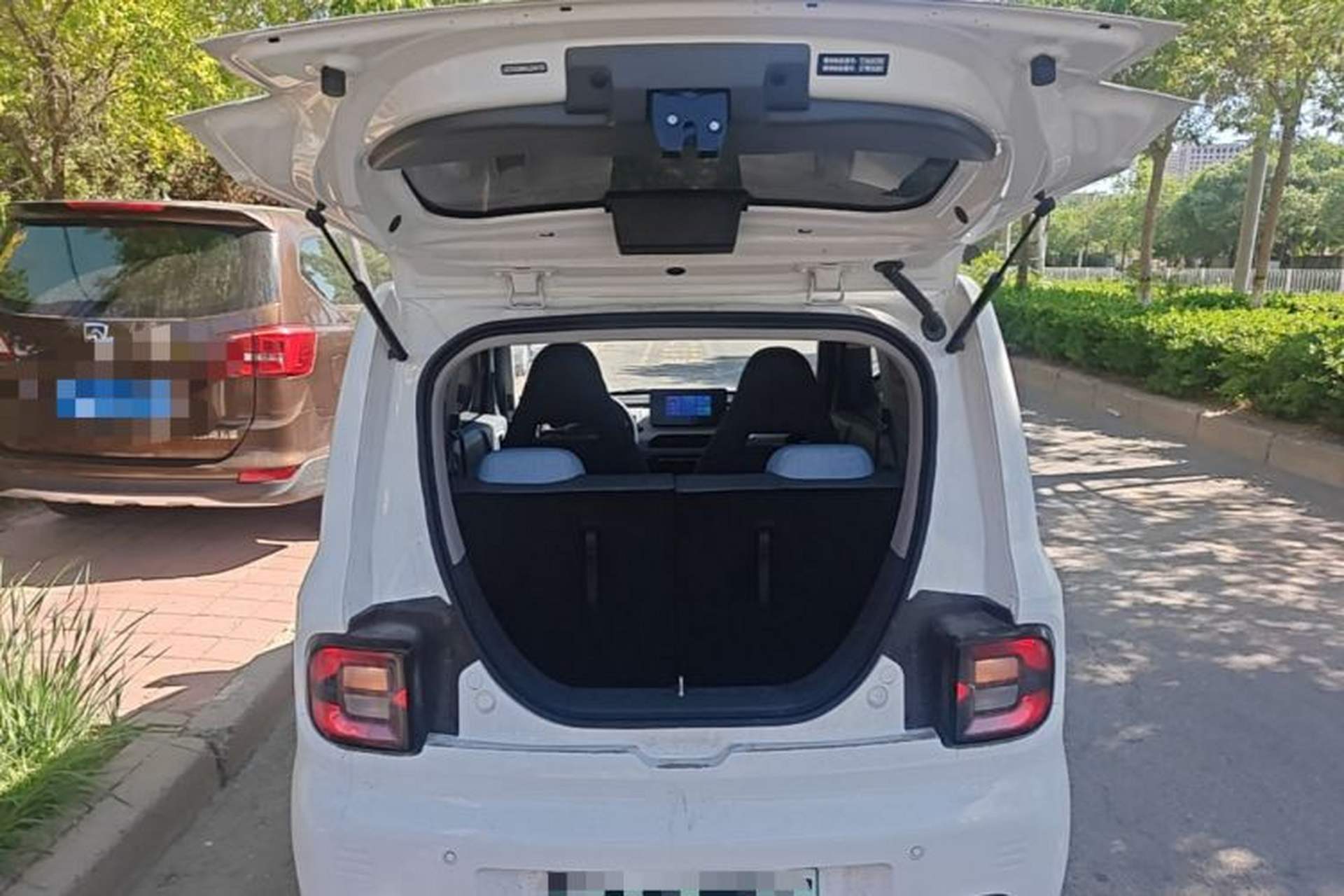 Used Geely Galaxy Panda 2024 Panda Mini 200km Endurance Bear Trunk