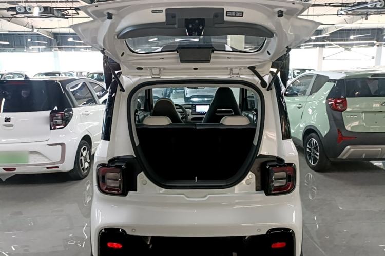 Used Geely Galaxy Panda 2024 200km Panda Kart Trunk