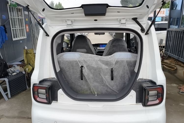 Used Geely Galaxy Panda 2024 Panda Mini 200km Endurance Bear Trunk