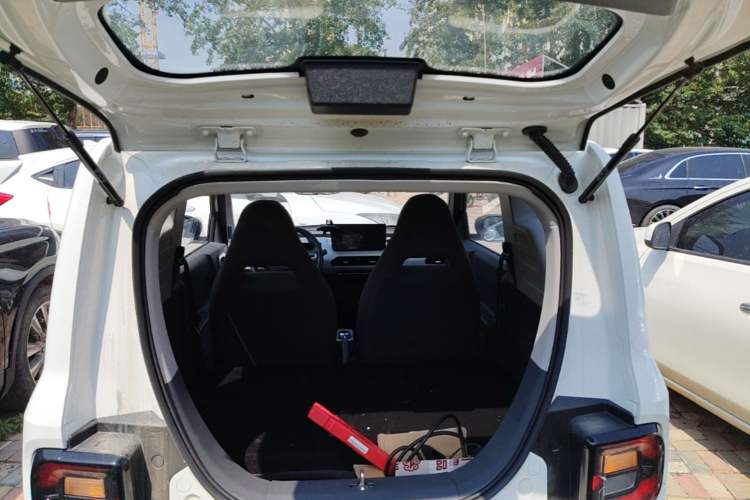 Used Geely Galaxy Panda 2024 Panda Mini 200km Longteng PRO Edition Trunk
