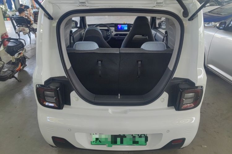 Used Geely Galaxy Panda 2024 Panda Mini 200km Endurance Bear Trunk