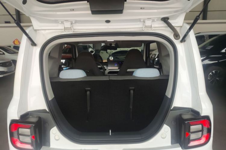 Used Geely Galaxy Panda 2024 Panda Mini 200km Endurance Bear Trunk