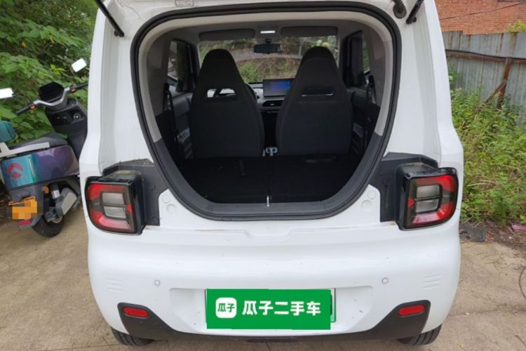 Used Geely Galaxy Panda 2024 Panda Mini 200km Endurance Bear Trunk
