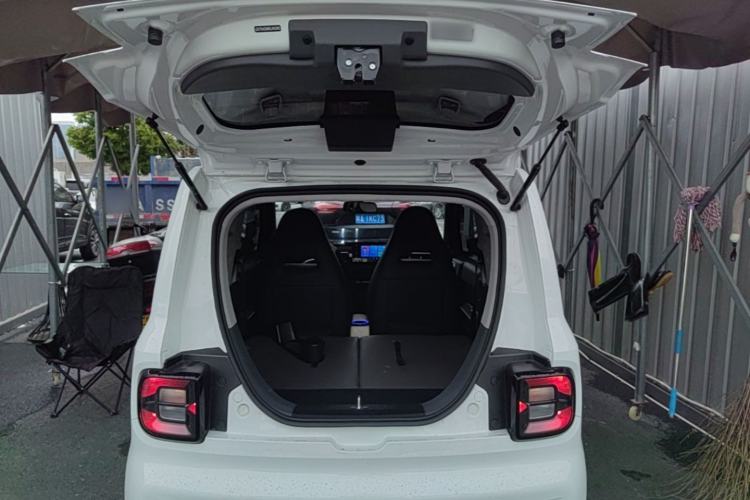 Used Geely Galaxy Panda 2024 Panda Mini 200km Endurance Bear Trunk