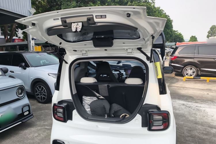Used Geely Galaxy Panda 2024 200km Panda Kart Trunk