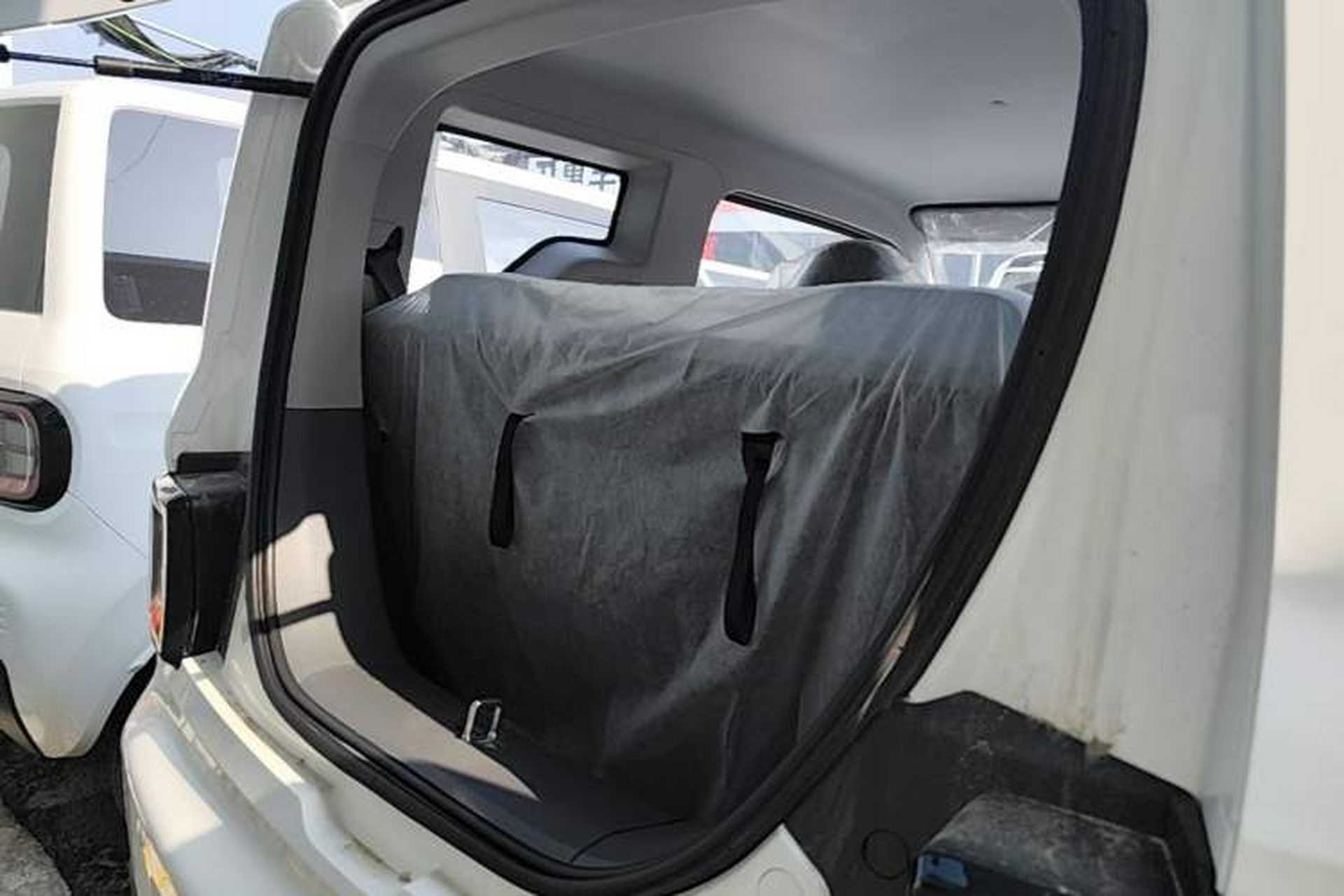 Used Geely Galaxy Panda 2024 Panda Mini 200km Endurance Bear Trunk