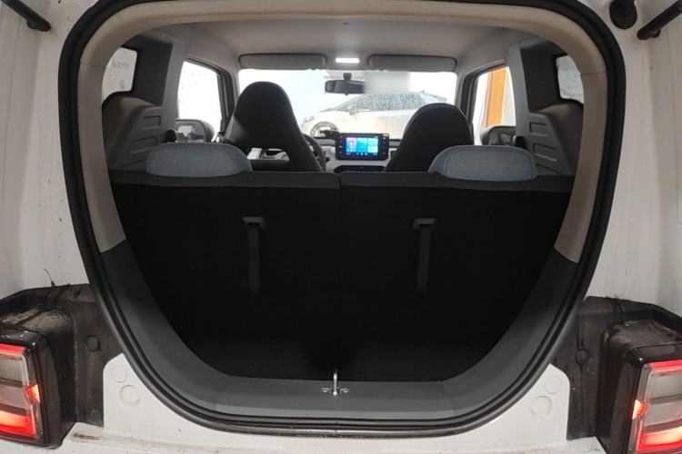 Used Geely Galaxy Panda 2024 Panda Mini 200km Endurance Bear Trunk