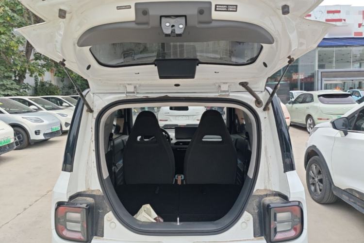 Used Geely Galaxy Panda 2024 Panda Mini 200km Endurance Bear Trunk