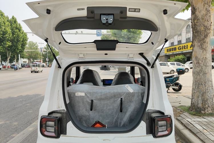 Used Geely Galaxy Panda 2024 Panda Mini 200km Endurance Bear Trunk