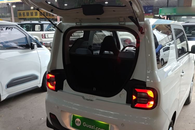 Used Geely Galaxy Panda 2024 Panda Mini 200km Endurance Bear Trunk