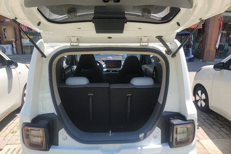 Used Geely Galaxy Panda 2024 Panda Mini 200km Endurance Bear Trunk