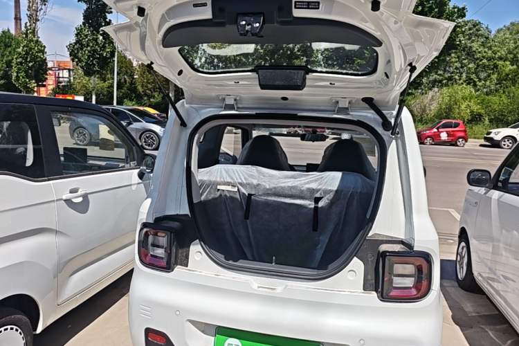Used Geely Galaxy Panda 2024 Panda Mini 200km Endurance Bear Trunk