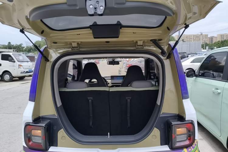 Used Geely Galaxy Panda 2024 200km Panda Kart Trunk