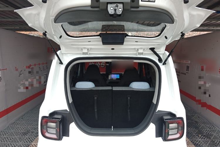 Used Geely Galaxy Panda 2024 Panda Mini 200km Endurance Bear Trunk