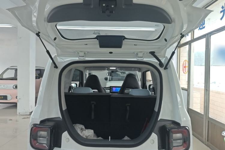 Used Geely Galaxy Panda 2024 Panda Mini 200km Endurance Bear Trunk