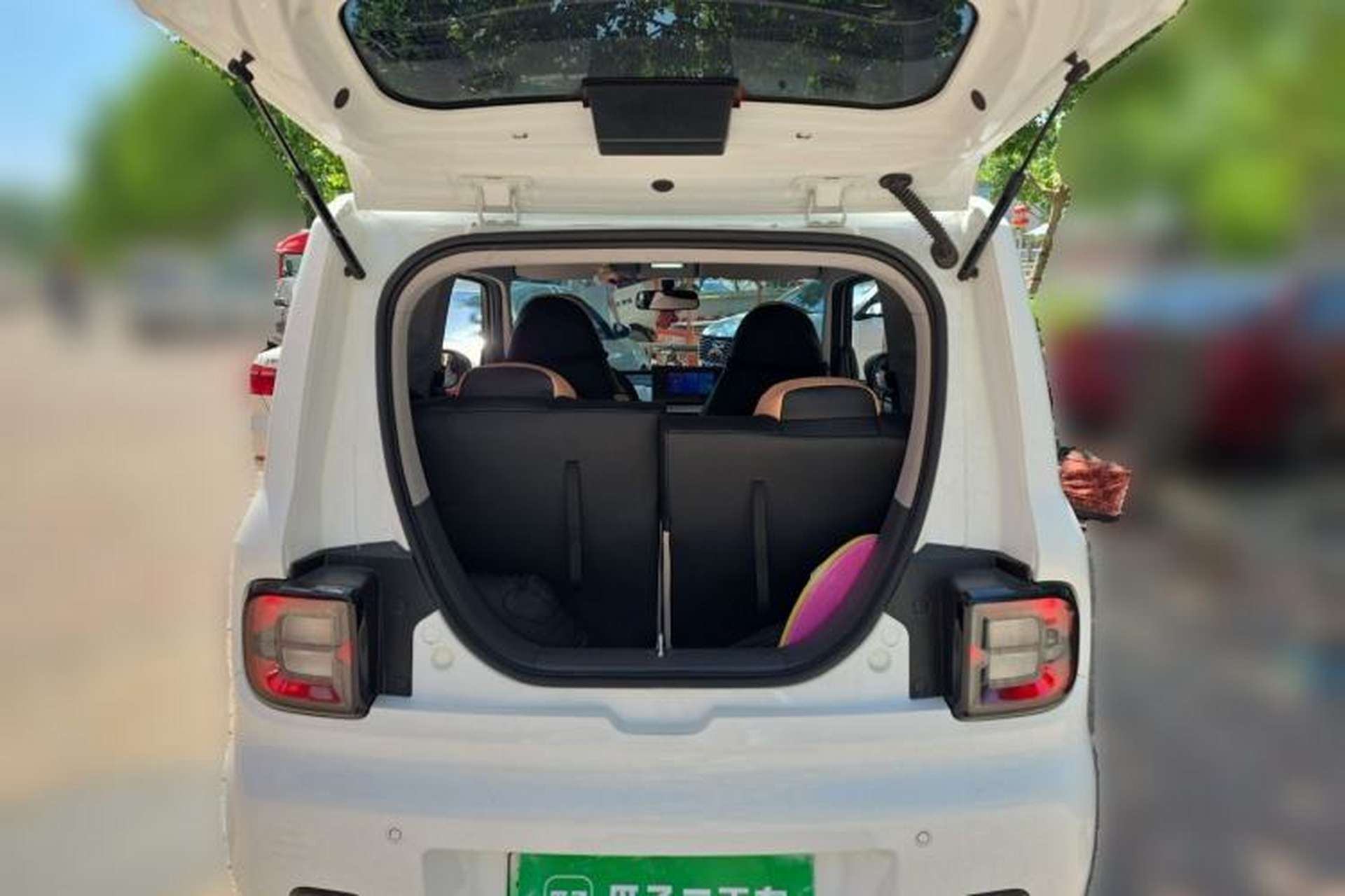 Used Geely Galaxy Panda 2024 Panda Mini 200km Endurance Bear Trunk