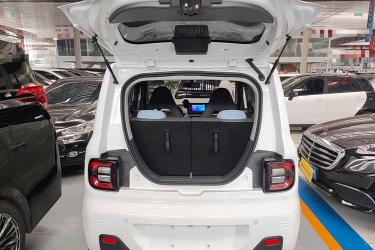 Used Geely Galaxy Panda 2024 Panda Mini 200km Endurance Bear Trunk