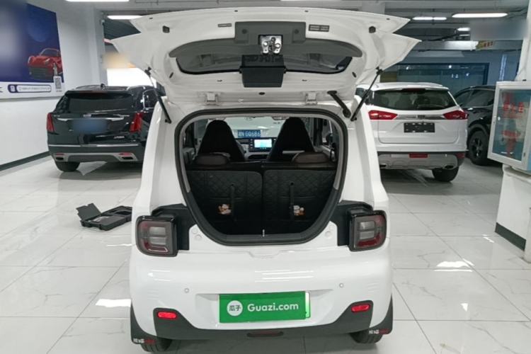 Used Geely Galaxy Panda 2024 Panda Mini 200km Endurance Bear Trunk