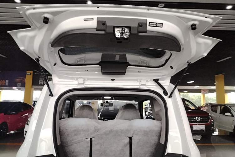 Used Geely Galaxy Panda 2024 Panda Mini 200km Longteng PRO Edition Trunk