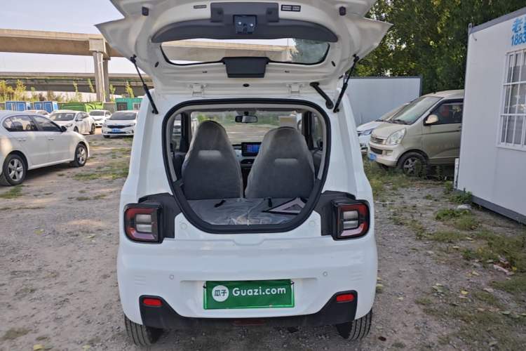 Used Geely Galaxy Panda 2024 Panda Mini 200km Endurance Bear Trunk
