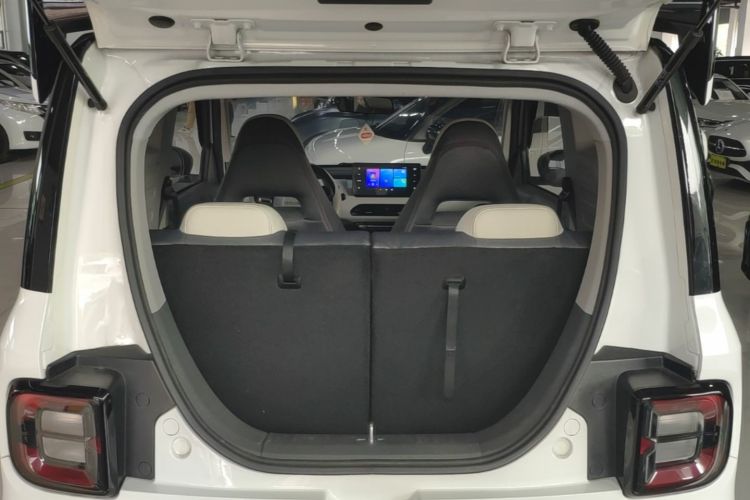Used Geely Galaxy Panda 2024 200km Panda Kart Trunk