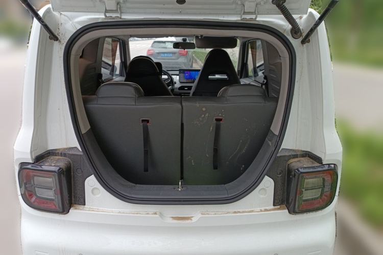 Used Geely Galaxy Panda 2024 Panda Mini 200km Endurance Bear Trunk
