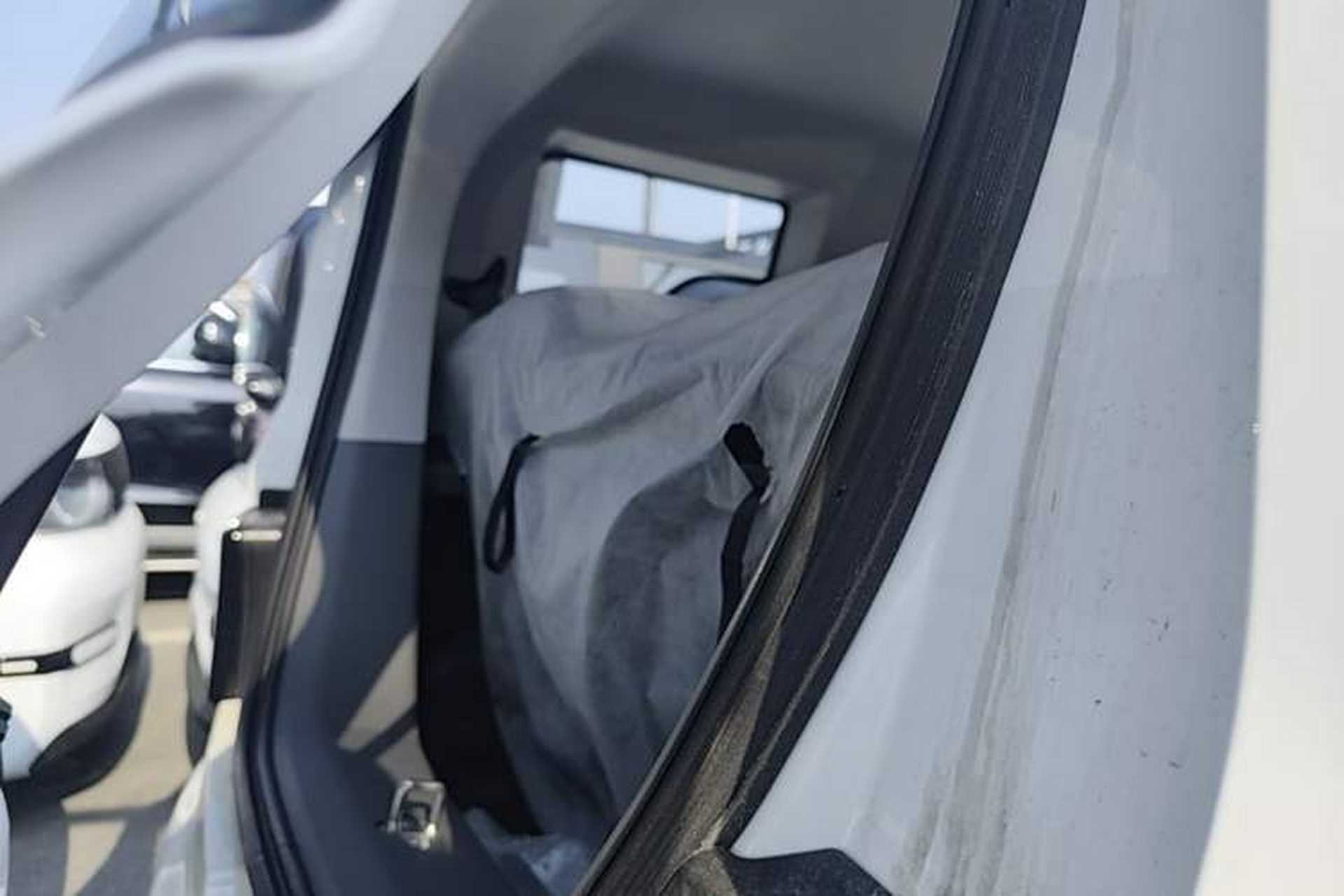 Used Geely Galaxy Panda 2024 Panda Mini 200km Endurance Bear Trunk