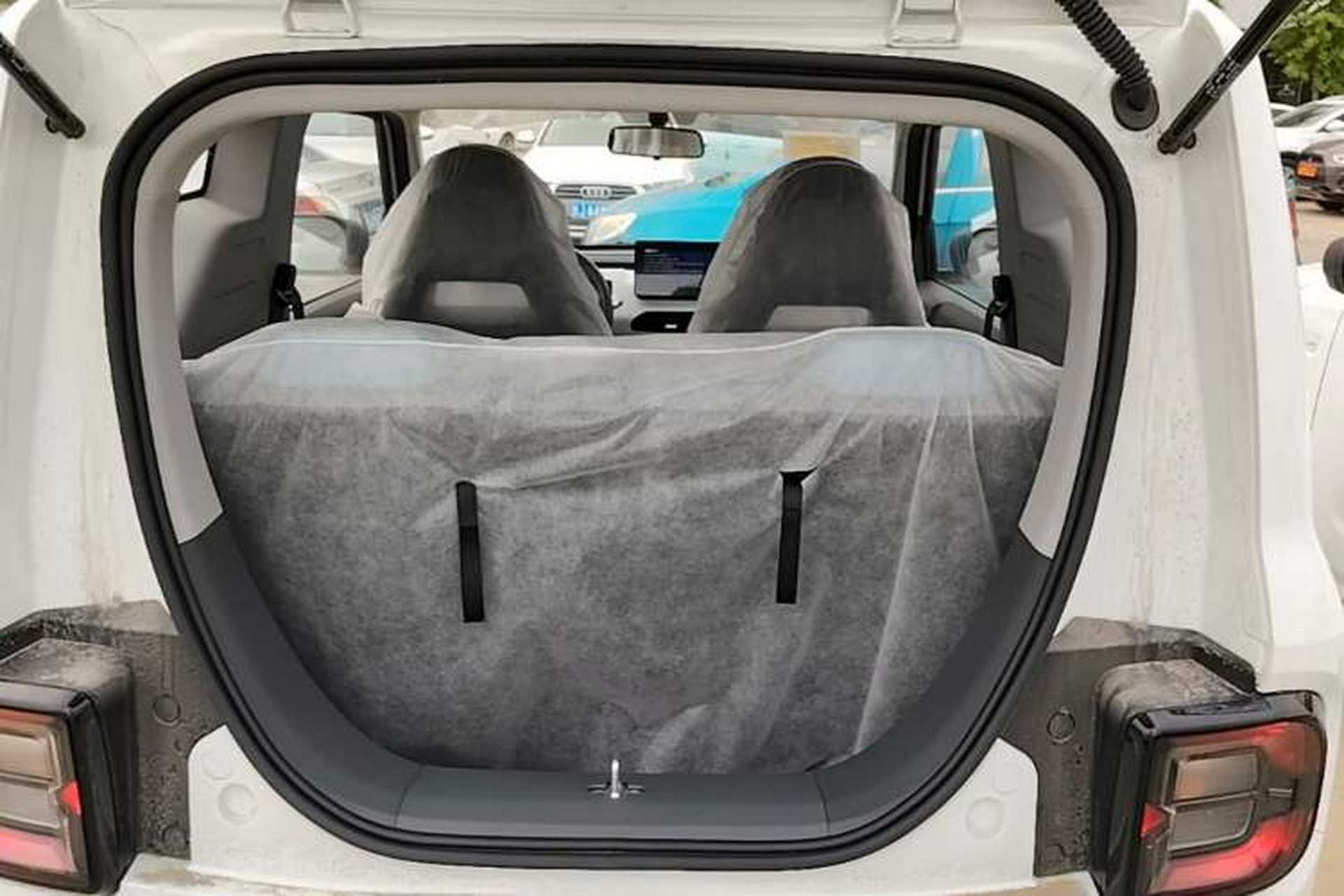Used Geely Galaxy Panda 2024 Panda Mini 200km Endurance Bear Trunk