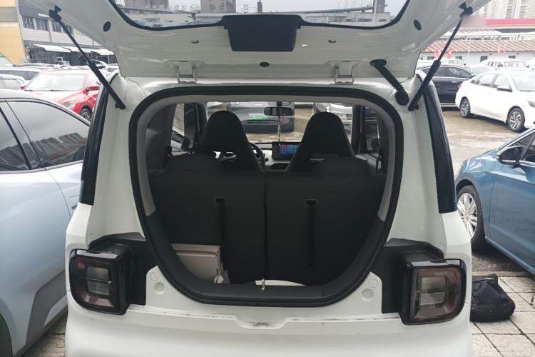 Used Geely Galaxy Panda 2024 Panda Mini 200km Endurance Bear Trunk