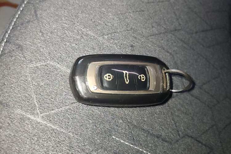 Used Geely Galaxy Panda 2024 Panda Mini 200km Endurance Bear Vehicle Key