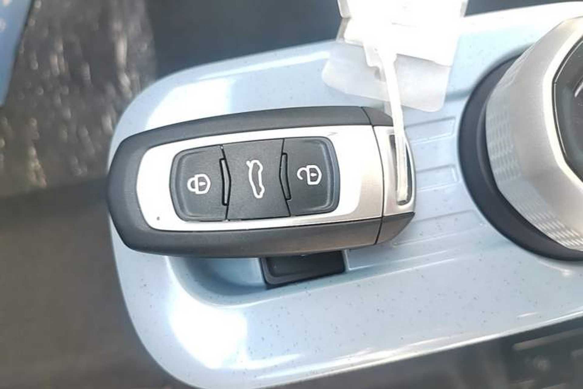 Used Geely Galaxy Panda 2024 Panda Mini 200km Endurance Bear Vehicle Key