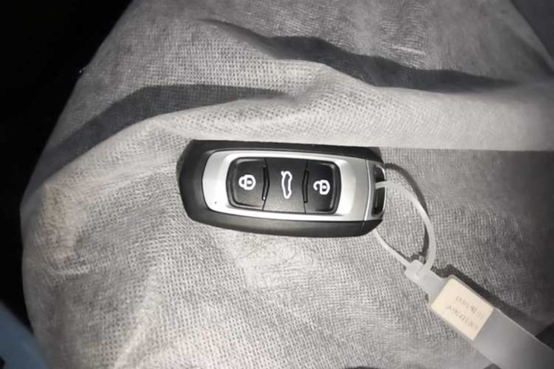 Used Geely Galaxy Panda 2024 Panda Mini 200km Endurance Bear Vehicle Key