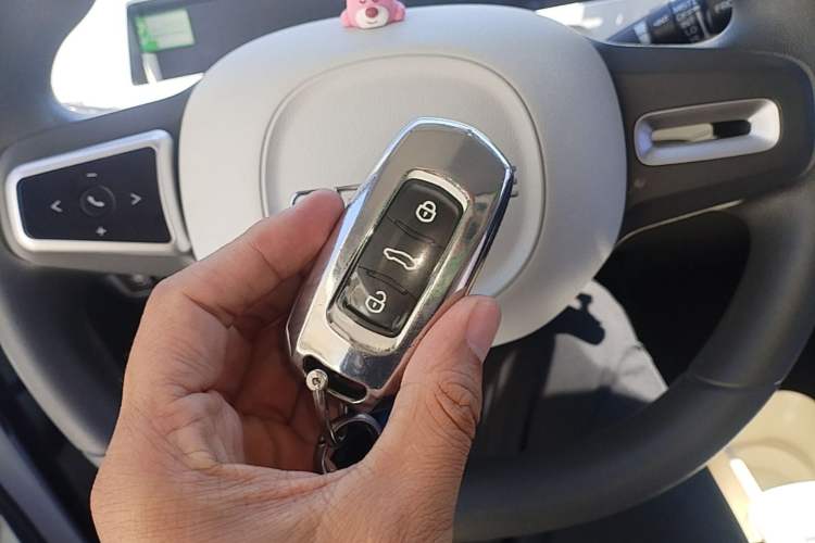 Used Geely Galaxy Panda 2024 200km Panda Kart Vehicle Key