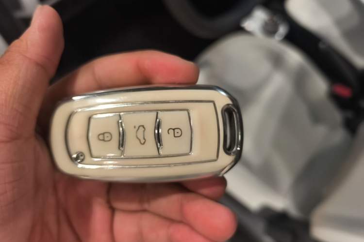 Used Geely Galaxy Panda 2024 200km Panda Rider Vehicle Key