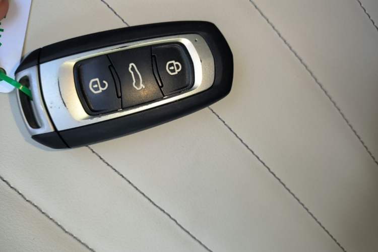 Used Geely Galaxy Panda 2024 200km Panda Kart Vehicle Key