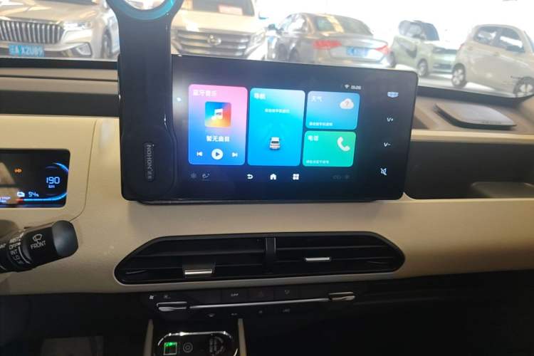 Used Geely Galaxy Panda 2024 200km Panda Rider Audio And AC Panel