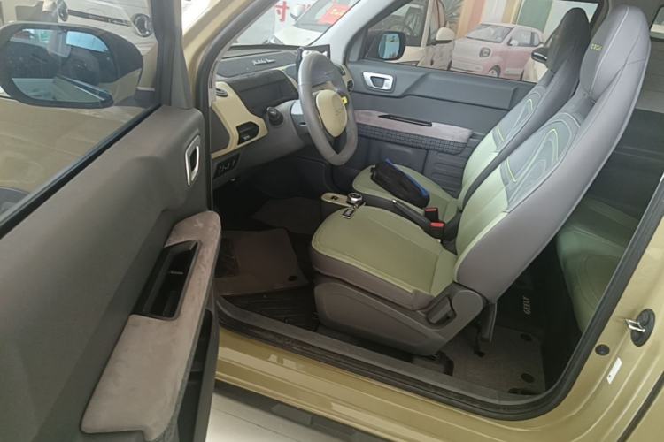 Used Geely Galaxy Panda 2024 200km Panda Rider Driver Seat