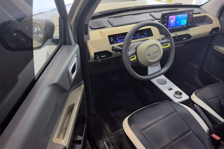 Used Geely Galaxy Panda 2024 200km Panda Rider Driver Seat