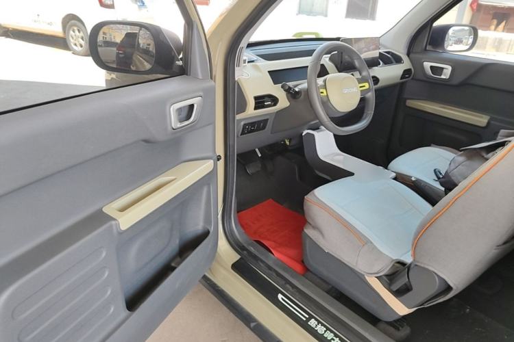 Used Geely Galaxy Panda 2024 200km Panda Rider Driver Seat