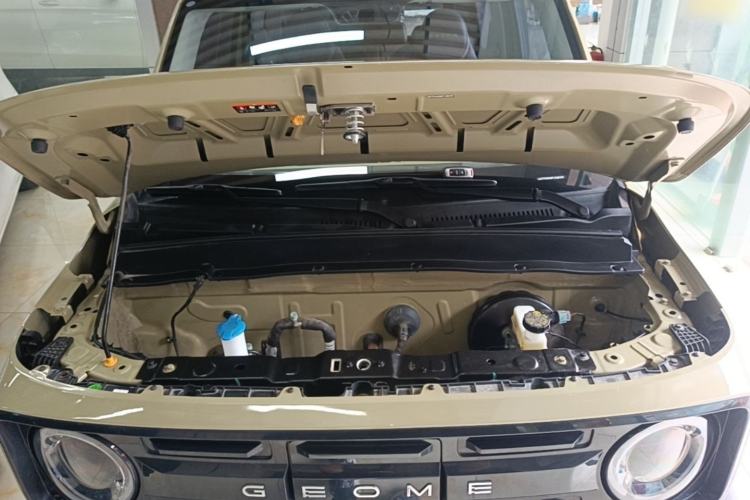 Used Geely Galaxy Panda 2024 200km Panda Rider Engine Bay